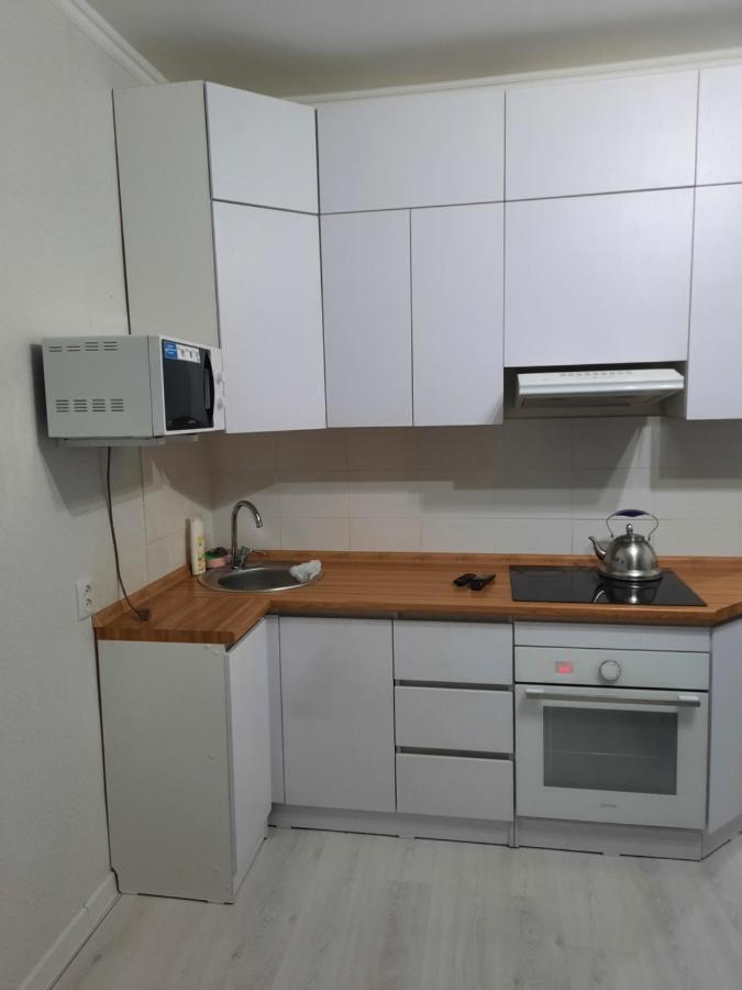 דירות אסטנה Кошкарбаева 45 Б מראה חיצוני תמונה
